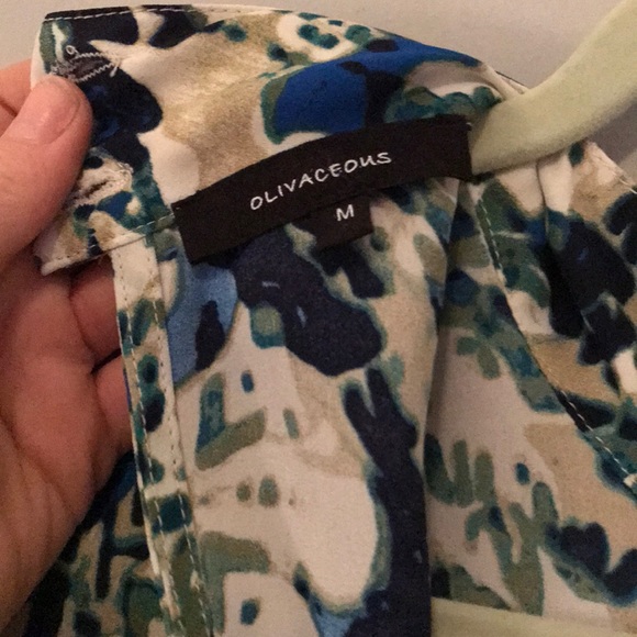 Fun Blouse - Picture 4 of 4